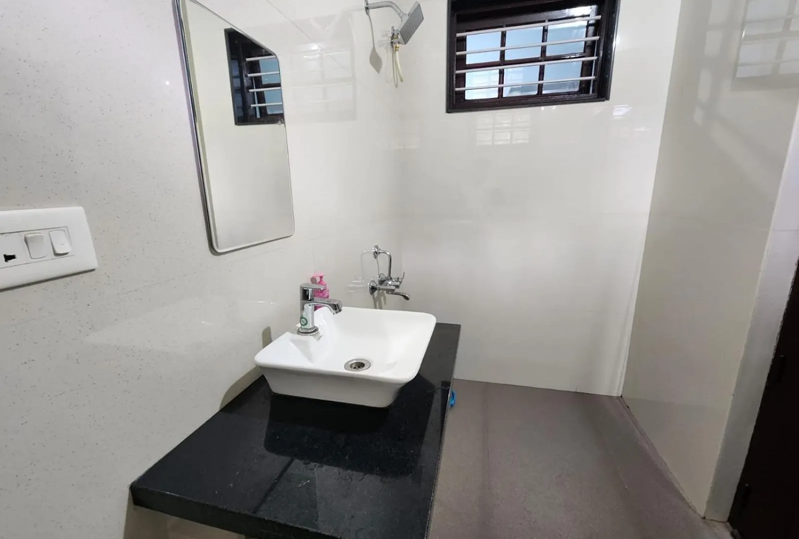 Sharon Holidays Opposite To Sp Fort Villa Thiruvananthapuram India