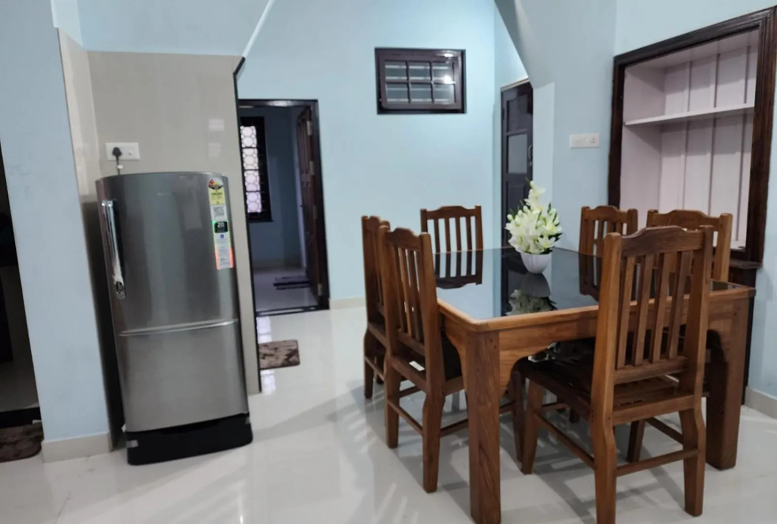 Sharon Holidays Opposite To Sp Fort Villa Thiruvananthapuram 0*,
